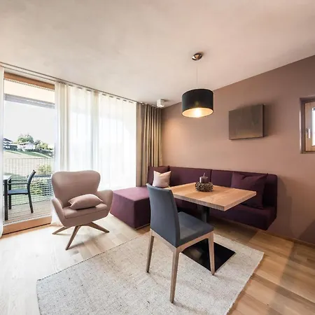 Lamondis Apartment *